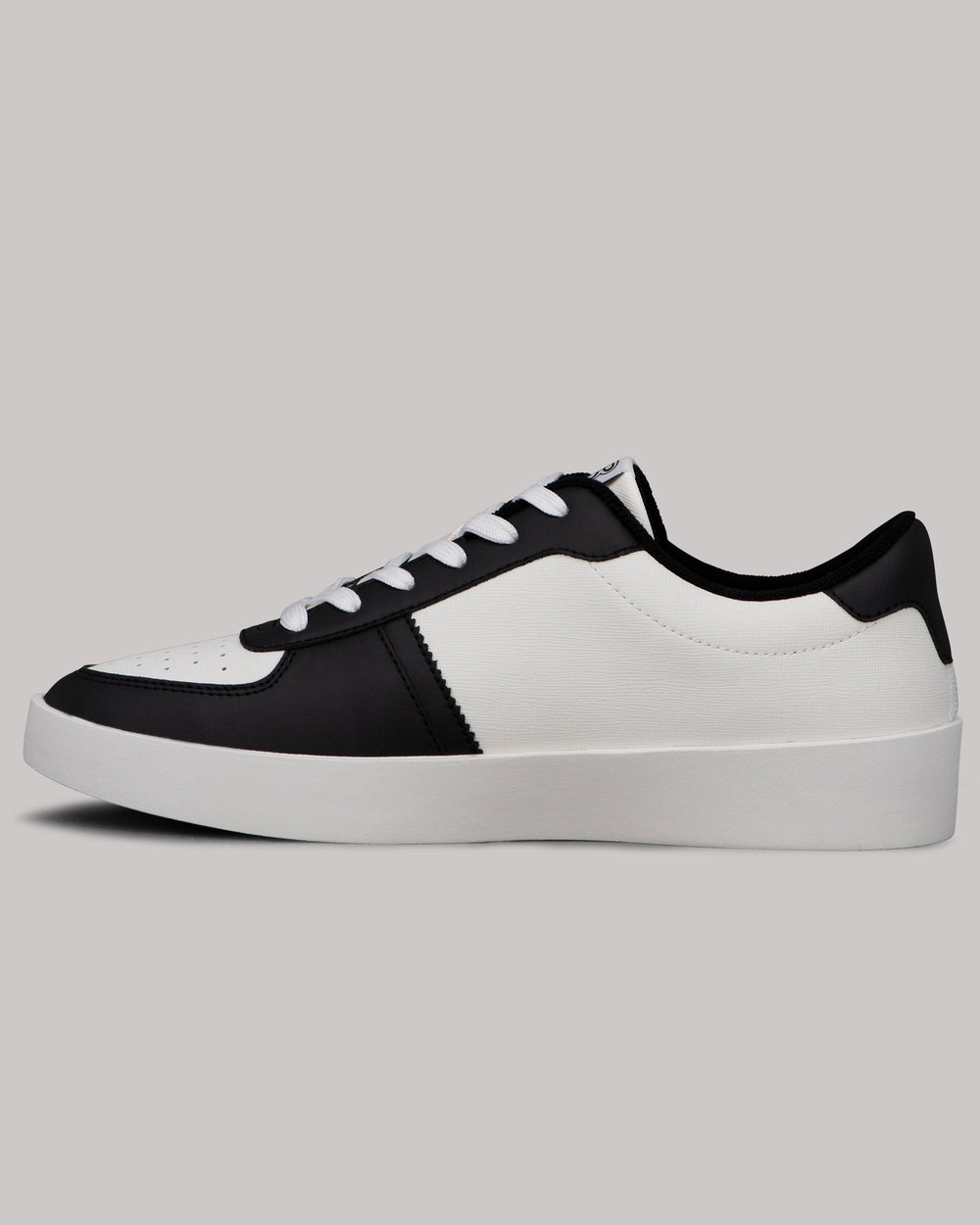 Ben Sherman Richmond Sneakers Hvite Svarte | MD2859430